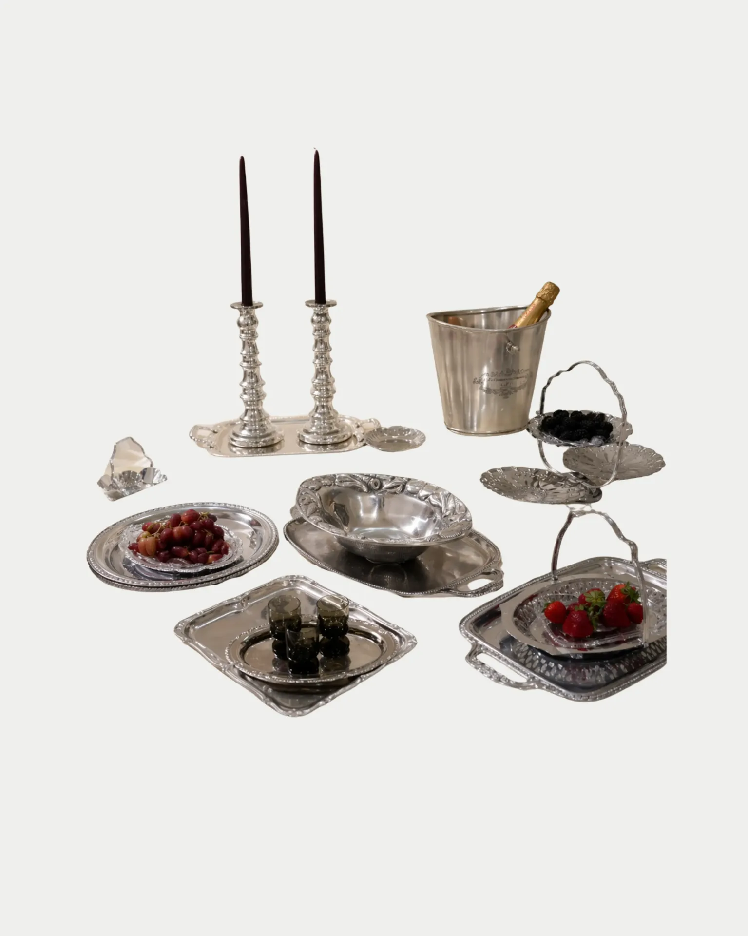 16 Piece Silverware